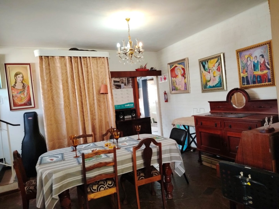 7 Bedroom Property for Sale in Generaal De Wet Free State